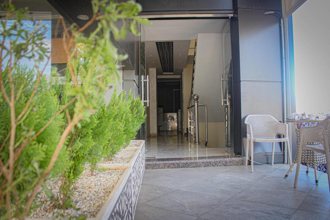 HOTEL PALACE AL SALAM , Beni Mellal Kültér fotó