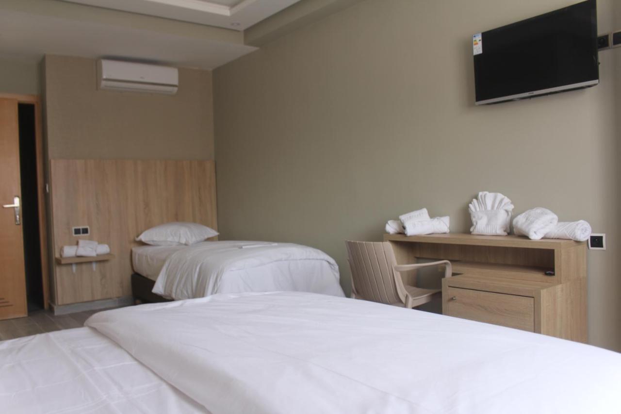 HOTEL PALACE AL SALAM , Beni Mellal Kültér fotó