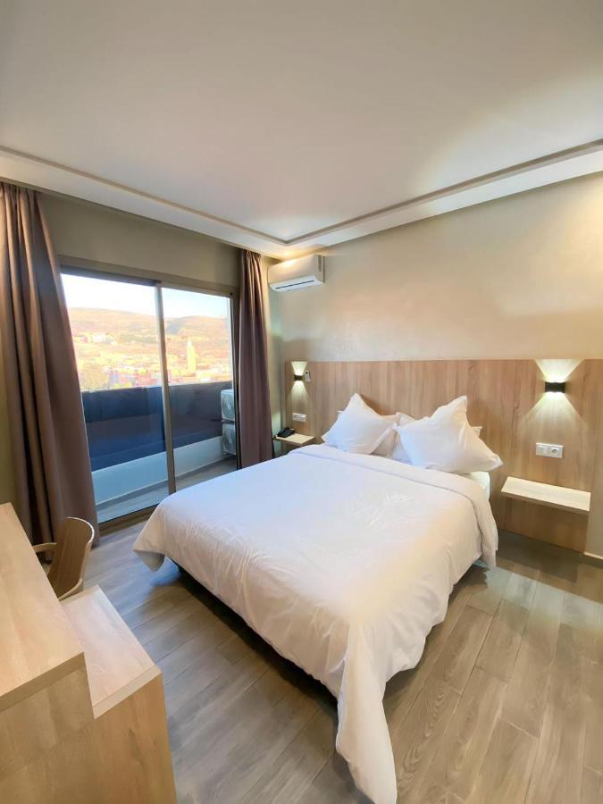 HOTEL PALACE AL SALAM , Beni Mellal Kültér fotó