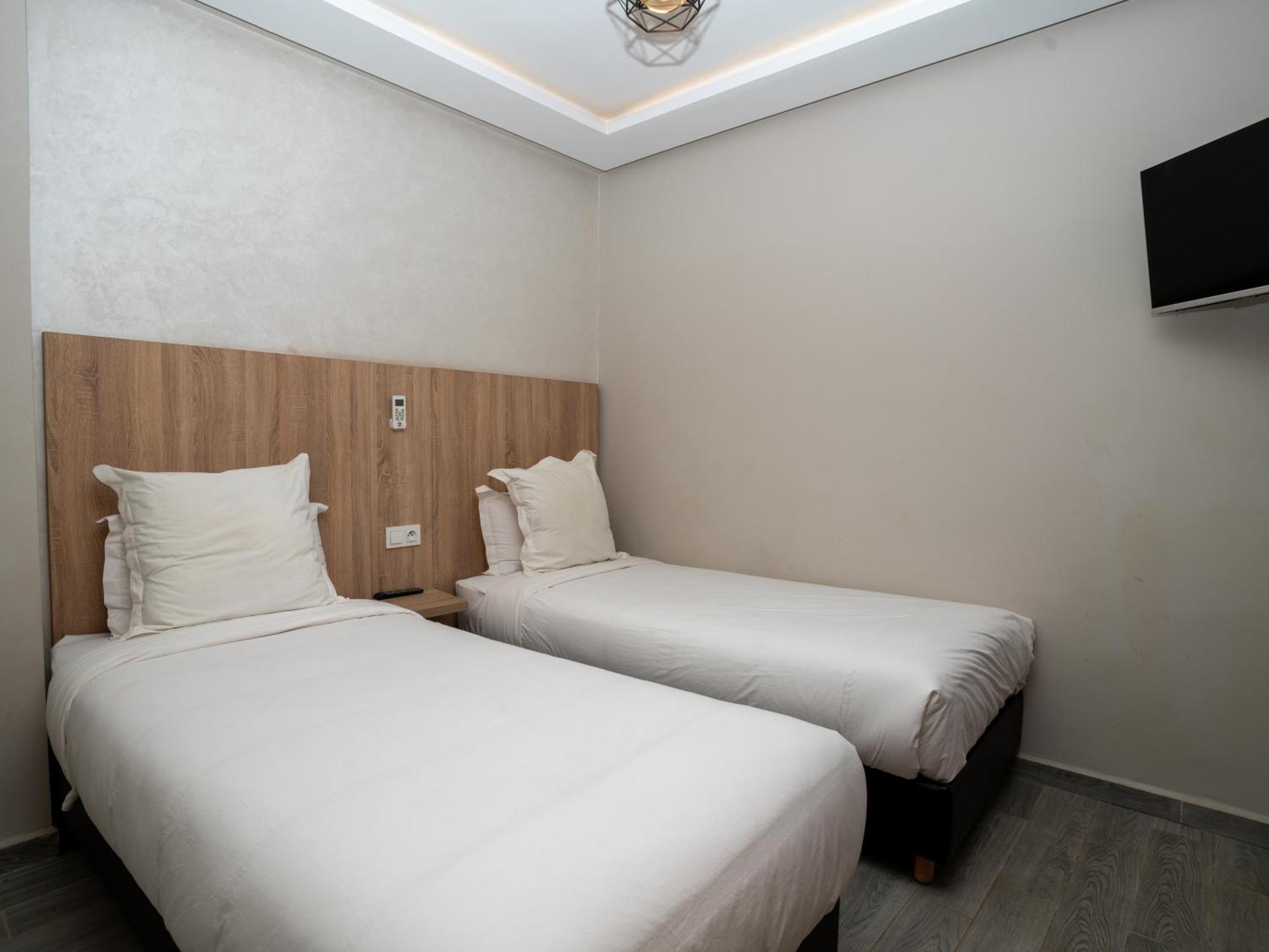 HOTEL PALACE AL SALAM , Beni Mellal Kültér fotó